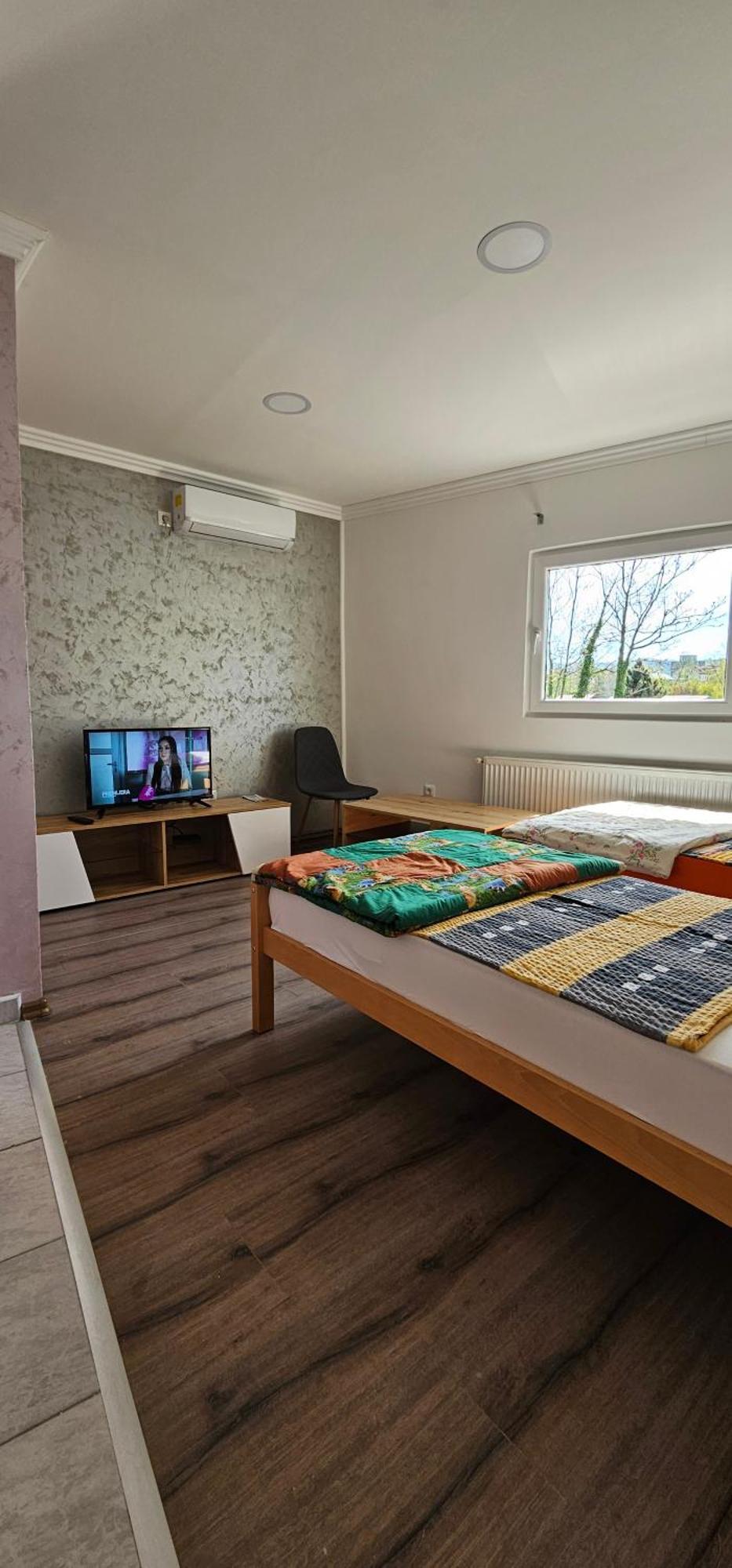 Apartmani Roki توزلا المظهر الخارجي الصورة