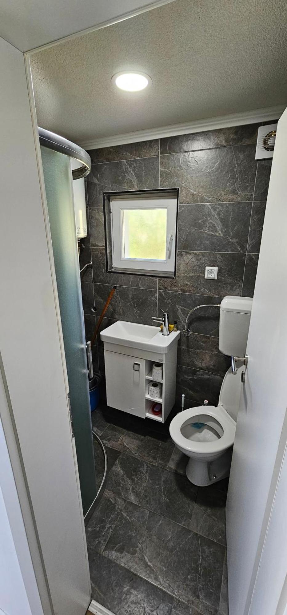 Apartmani Roki توزلا المظهر الخارجي الصورة