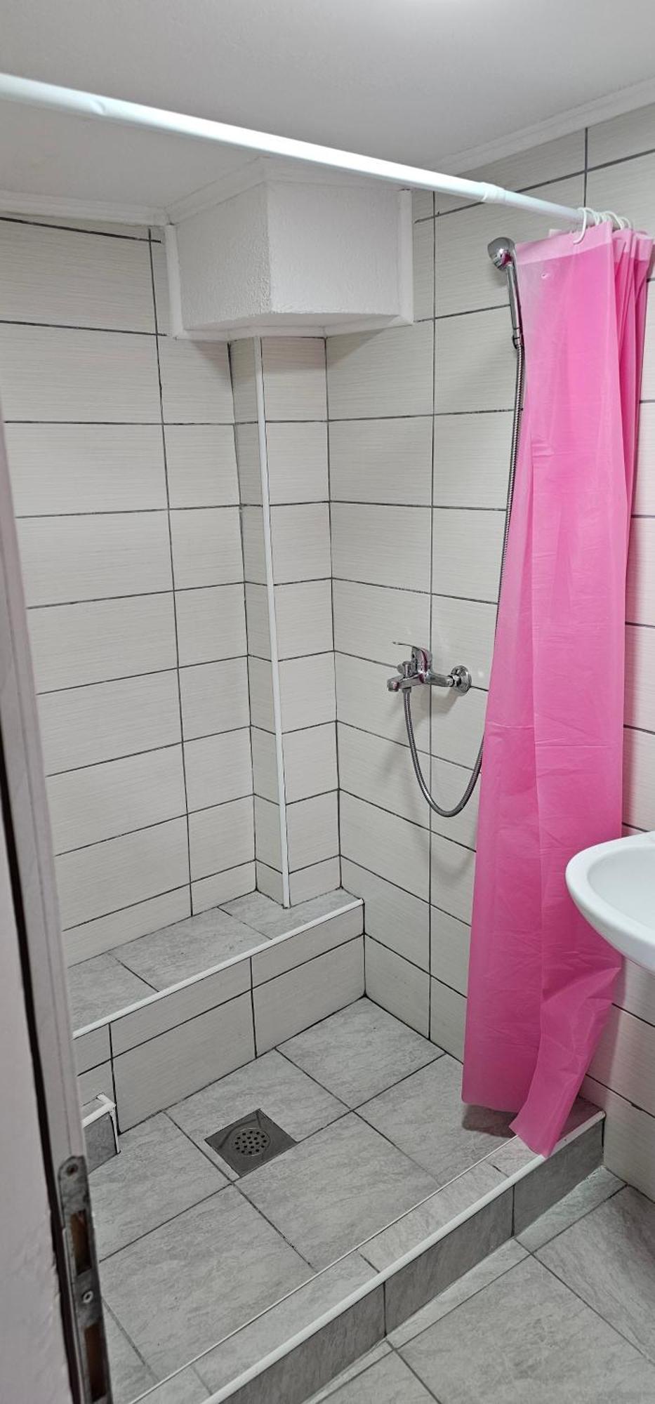 Apartmani Roki توزلا المظهر الخارجي الصورة